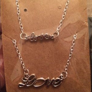 Necklace bracelet set